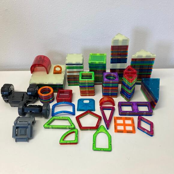 d7acfc37-771c-49b4-8e5f-  Magformers Magnetic Tiles 214 Piece Bundle